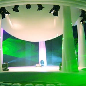 giant dome stage