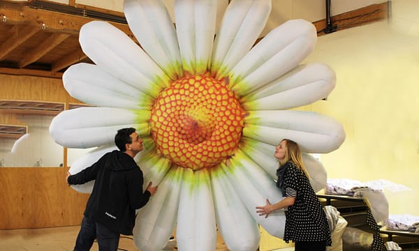 3m inflatable daisy