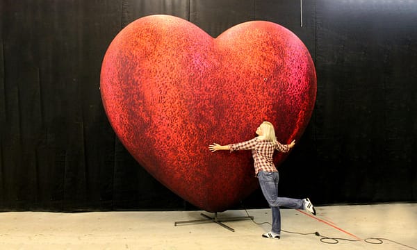 3.8m inflatable velvet heart