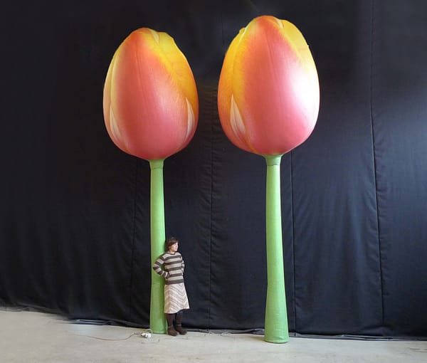 5m inflatable tulips