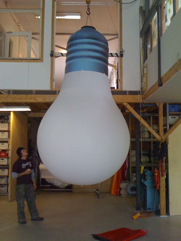 3m light bulb Airworks Rentals
